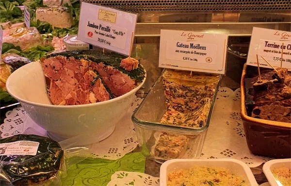 Gâteau aux escargots au marché de Dijon gâteau-escargots-marché-dijon