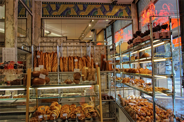 In the art deco delicious boulangerie Waida Reims