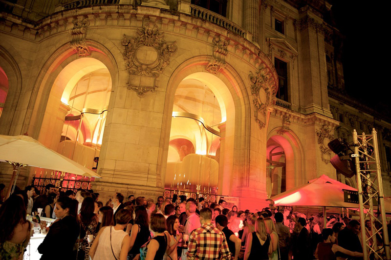 Night at the Opera, Paris nightclub and bar Photo: La Boumette