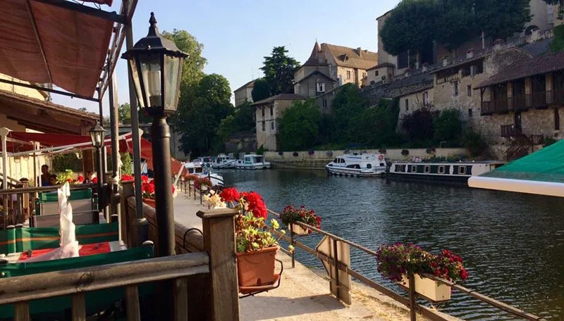 Along the river in Nerac, Photo: Paula Dalton-Kirby