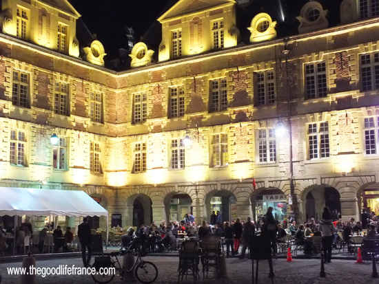 Place Ducale la nuit, Charleville-Mézières Ardennes