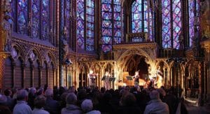 La Sainte-Chapelle de Paris, l'église qui ressemble à un coffret à bijoux