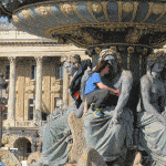 Le glamour éternel des Champs-Elysées à Paris