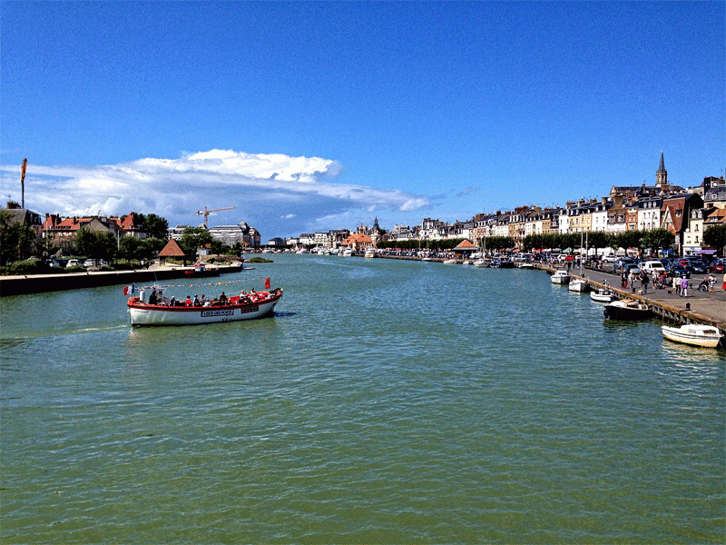 Promenade en bateau de Deaubille à Trouville