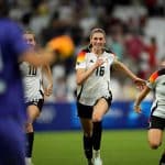 Femmes aux JO : Merci au gardien Berger : les footballeuses en demi-finale olympique