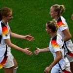 Jeux Olympiques en France : Merci à la reine des penaltys Gwinn : les femmes de la DFB remportent le bronze