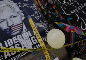 Fondateur de Wikileaks : Julian Assange veut s&rsquo;exprimer pour la première fois depuis sa libération