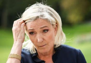 Nationalistes de droite sous pression : Le Pen devant le tribunal : soupçonné d&rsquo;avoir détourné de l&rsquo;argent de l&rsquo;UE