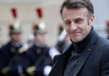 Après la chute du gouvernement : Macron cherche une issue à la crise politique