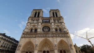 Cinq ans après l'incendie : Notre-Dame rouverte – avec faste et beaucoup d'émotion