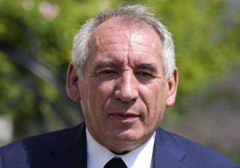 François Bayrou : Emmanuel Macron nomme un nouveau Premier ministre