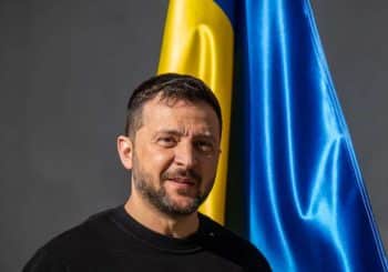 La situation en un coup d&rsquo;œil : Zelenskyj rencontre Macron – De nombreux morts après l&rsquo;attentat en Ukraine