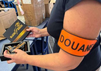 France : les douanes confisquent des tonnes de miel puissant