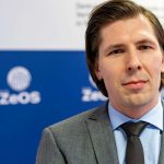 Action de la police internationale: des millions de roi à carrefour