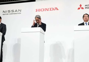 Industrie automobile: constructeur automobile japonais Honda et Nissan Blow Fusion