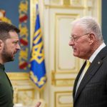 La situation à un aperçu: après un mouvement de litige dans les accords de matières premières américaines avec l'Ukraine