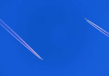 Les routes volantes ont changé: la guerre ukrainienne augmente les émissions de CO2 dans le trafic aérien