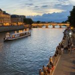 TRAFFICATION DU TRAFFICATION: Paris a le choix: des voitures dans des centaines de rues?