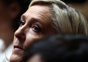 Après l&rsquo;exclusion de la candidature aux élections: Le Pen se compare à Martin Luther King