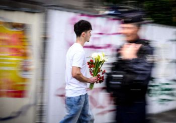 Attaque au couteau à l&rsquo;école: l&rsquo;attaquant à Nantes était un solitaire enthousiaste par Hitler