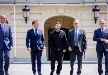 La guerre d&rsquo;attaque de la Russie: l&rsquo;Ukraine et les Européens lancent en feu avant les négociations