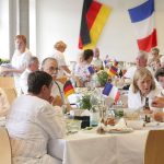 Diner en Blanc à Weissach: L'amitié franco-allemand est vécue ici