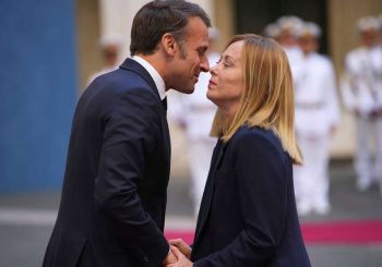 Diplomatie: signe d&rsquo;approche: Meloni reçoit Macron à Rome