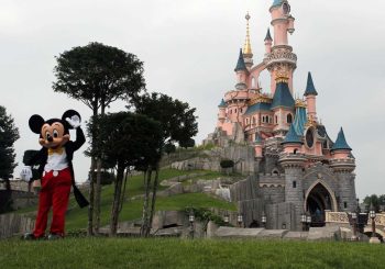 Incident monté: détermination après le faux mariage des enfants à Disneyland