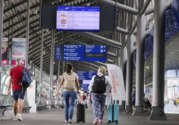 Environ 2 400 passagers touchés: ce que le contrôleur du trafic aérien grève en France signifie en Allemagne