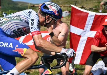 Tour de France: le débutant de la tournée Lipowitz impressionne le monde du cyclisme