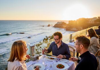 À Biarritz, ce restaurant en bord de mer est réputé dans toute la France pour un plat unique