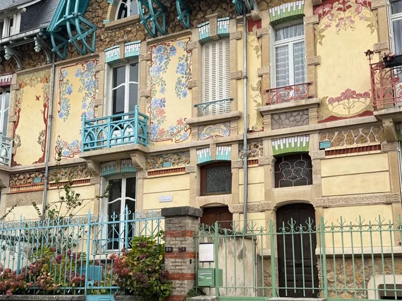 NORMANDIE STYLE ART NOUVEAU Houses à Nancy 