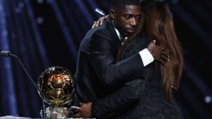 After Award in Paris: Tears at Debelé: Ballon-Dor Winner montre de grands sentiments