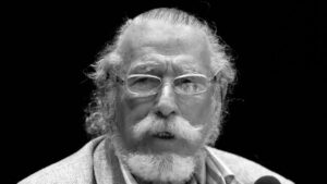 France: la légende de la journaliste Georg Stefan Troller est morte