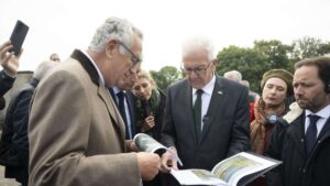 Défense en Europe: le dernier voyage important de Kretschmann fluctue entre la mémoire et la mise à niveau