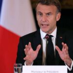 France : Macron entame une consultation de crise avec les dirigeants des partis