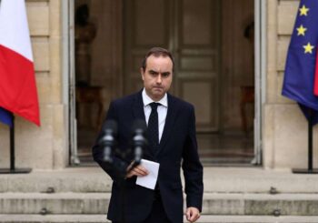 La première démission: la crise en France dégénère – Macron massivement sous pression