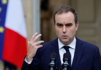 Paris avant une décision : le Premier ministre français voit une solution à la crise sans de nouvelles élections