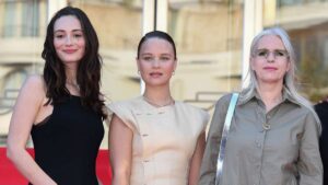 Séries allemandes haut de gamme : Première de la série Ku'damm 77 à Cannes