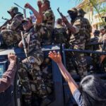 Violentes manifestations : Médias : Le président de Madagascar expulsé par avion après les manifestations