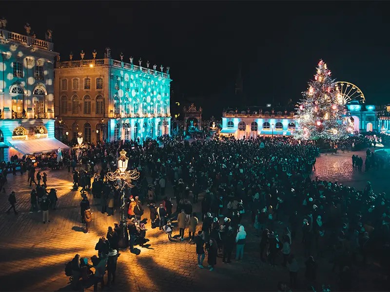 Le festival de la Saint-Nicolas à Nancy présente des artistes de rue, de la musique et bien plus encore 