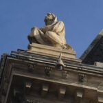 Chasse à l'homme : Effraction du Louvre : les enquêteurs suivent plus de 150 pistes