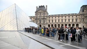 Crime : Après un vol d'œuvres d'art au Louvre : la France examine la protection des musées