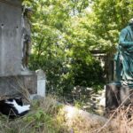 Lieux de repos célèbres : Paris offre des tombes historiques dans des cimetières de célébrités