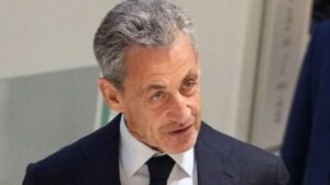 Pourquoi Sarkozy doit-il aller en prison ?