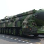 Pourquoi la Chine renforce-t-elle massivement son arsenal d’armes nucléaires ?