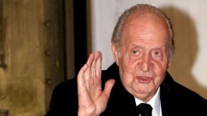 Souvenirs d'un monarque : le vieux roi d'Espagne repentant admet ses erreurs