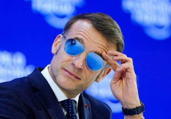 France : les lunettes de soleil de Macron suscitent un battage médiatique autour du mannequin de luxe