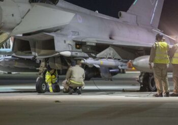 Milices terroristes en vue : les forces aériennes britanniques et françaises attaquent l&rsquo;EI en Syrie