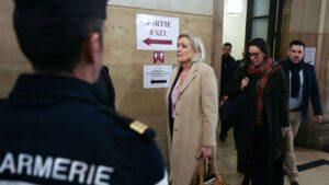 Procédure d'appel : Le Pen se bat devant les tribunaux pour avoir une chance à la présidence